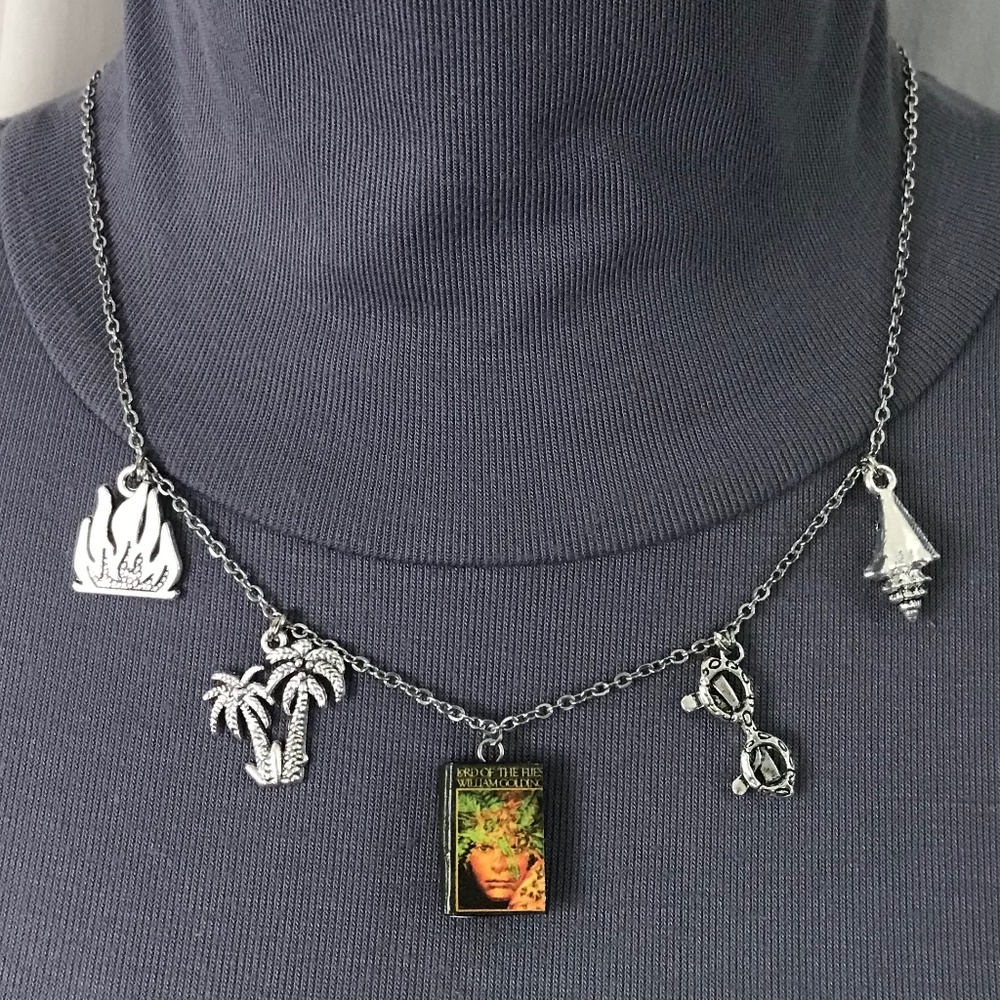 Lord of the Flies by William Golding Handmade Literature Necklace, Glasses Conch